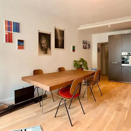 Bright Haven & Premium Comfort In Montmartre Parigi